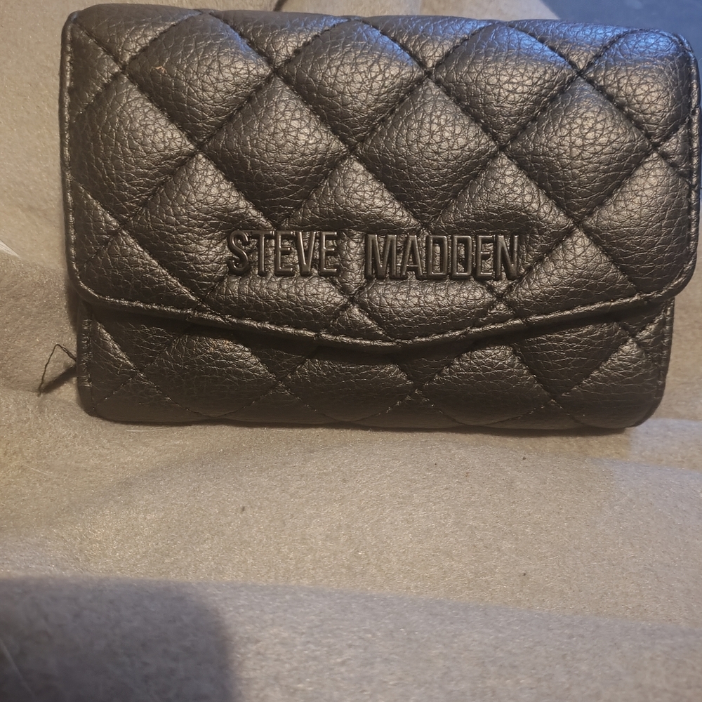 Steve Madden wallet